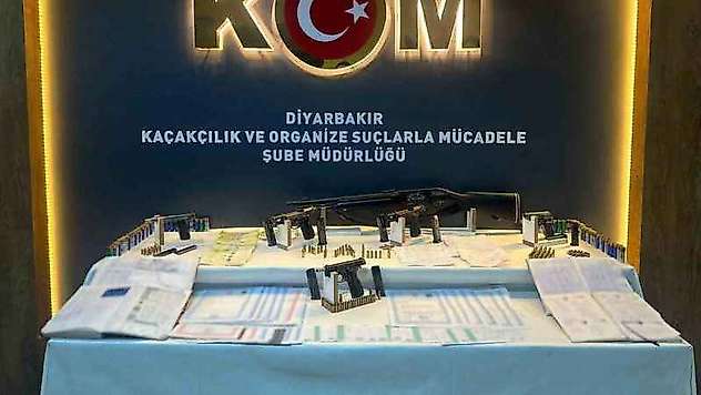 30 milyon TL'lik şüpheli hesaba 5 tutuklama