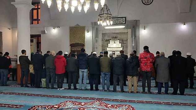 Adıyaman'da Şehitler için sabah namazında buluşma programı düzenlendi