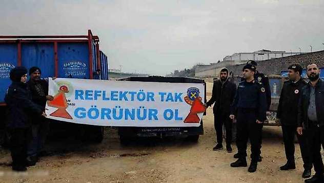 Jandarmadan traktör sürücülerine güvenli tarım eğitimi