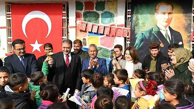 Vali Şıldak, Çukurdoruç İlkokulu'nda Öğrencilerle Buluştu