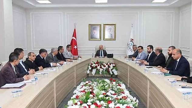 İl istihdam toplantısı Vali Varol başkanlığında gerçekleştirildi