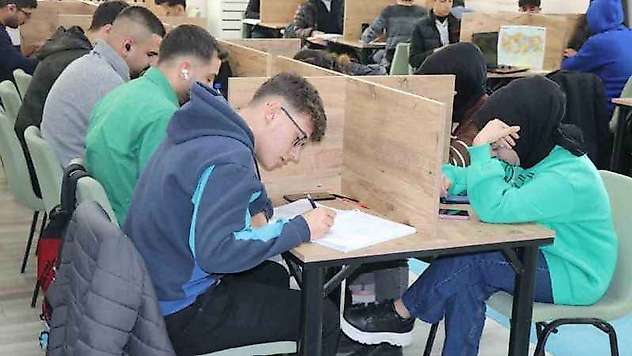 Büyükşehrin kütüphaneleri öğrencileri hazırlıyor