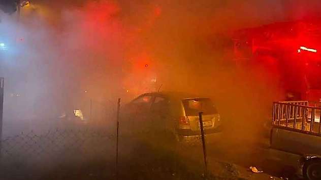 Siirt'te iş yerinin atık yağ bölümünde yangın çıktı