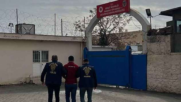 Mardin'de hapis cezası bulunan 2 firari hükümlü yakalandı 