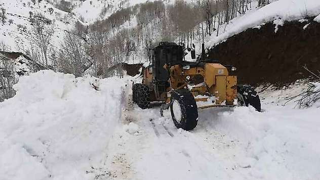 Sason'da kar nedeniyle kapanan 22 köy ve 17 mezra yolu ulaşıma açıldı