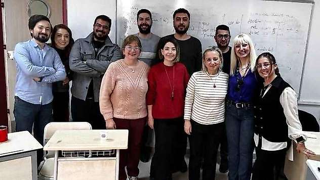 GAÜN Yabancı Diller Yüksekokulunda mesleki gelişim programı başarıyla tamamlandı