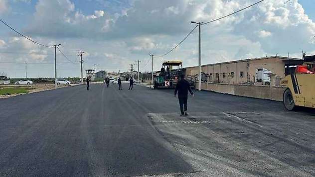 Mardin'de asfaltlama ve parke çalışmaları devam ediyor