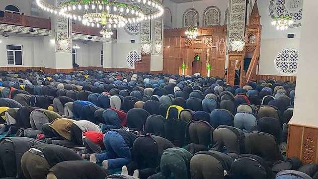 Adıyaman'da ilk teravih namazı kılındı