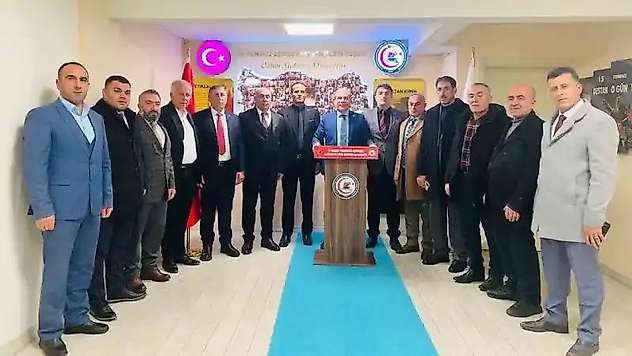 Şehit yakınları ve gazilerden CHP'li Özel'in darbe açıklamalarına tepki