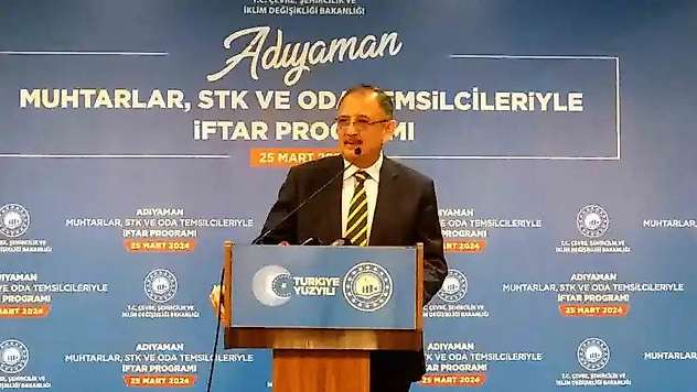 Bakan Özhaseki: 'Bin şantiyede 110 bin kişilik orduyla çalışıyoruz'
