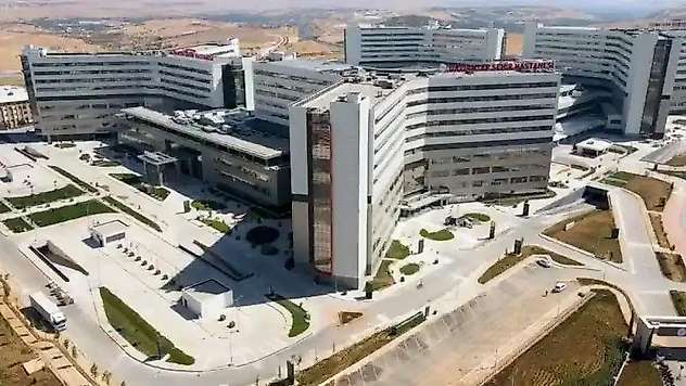 Gaziantep Şehir Hastanesi'nde 7,5 ayda 1 milyon 100 bin hastaya sağlık hizmeti