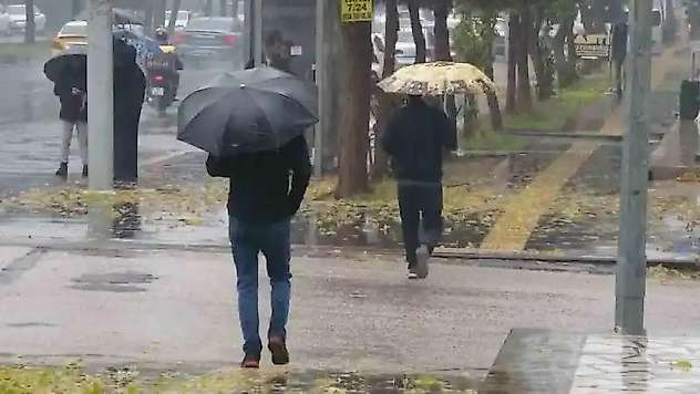 Meteoroloji'den Diyarbakır ve 4 il için 'sağanak yağış' uyarısı