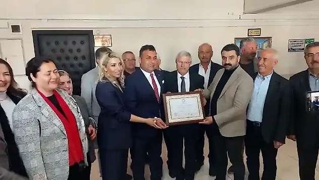 Başkan Yıldırım Mazbatasını Aldı