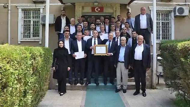 Sason'da Belediye Başkanları mazbatalarını alarak göreve başladı