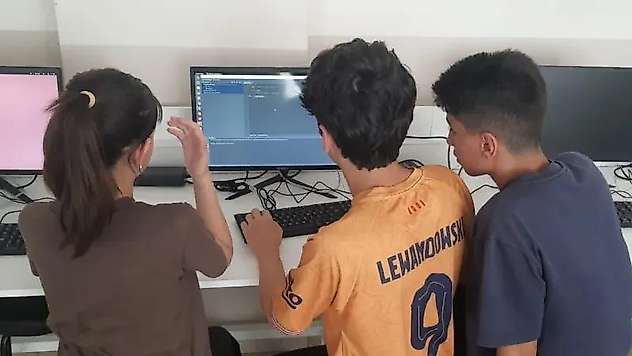 Adıyaman'da Python yazılım yarışması düzenlendi