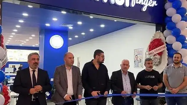 Türkiye'nin en büyük balık ekmek restoranı Mardian MALL'da açıldı
