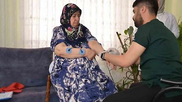 Diyarbakır Büyükşehir Belediyesinden yaşlılara evde bakım hizmeti
