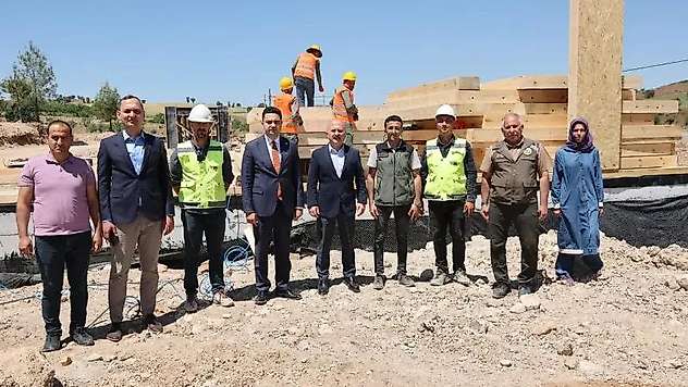 Gölbaşı'nda hizmet evi ve orman müdürlüğü binası inşaatı devam ediyor