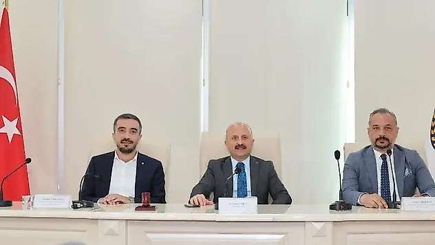 Vali Varol, ATSO meclis üyeleriyle bir araya geldi