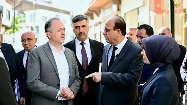 Kültür ve Turizm Bakan Yardımcısı Gökhan Yazgı, tarihi ve tescilli yapıları inceledi
