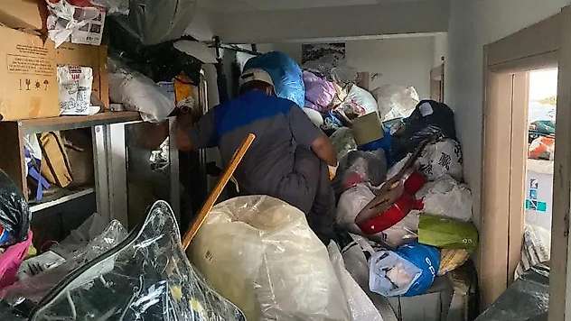 Eskişehir'de 50 ton çöpten arındırılan evden 30 ton daha atık çıktı