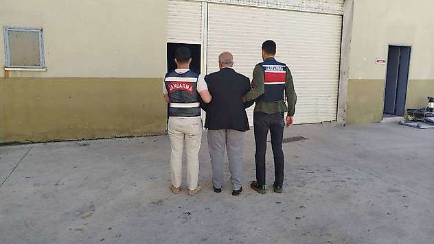 26 Yıl kesinleşmiş hapis cezasıyla aranan hükümlü yakalandı