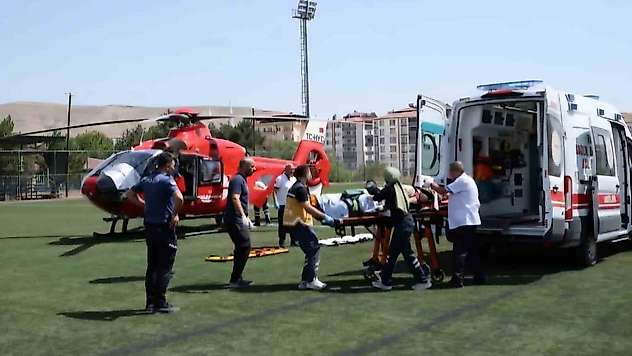 93 yaşındaki hasta hava ambulansıyla Malatya'ya sevk edildi
