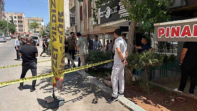 Ablası ile tartışan eniştesinin berber dükkanını tüfekle bastı: 4 yaralı