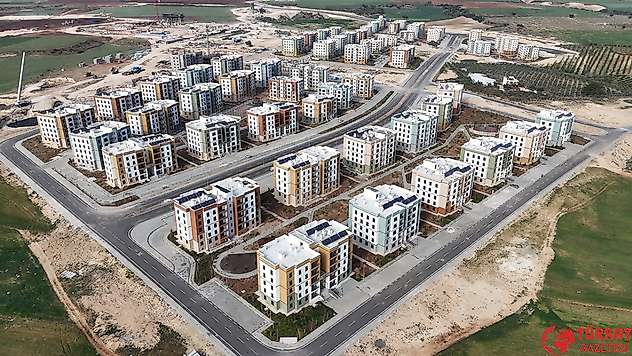 Adana Sarıçam'da 140 sosyal konut teslim edildi