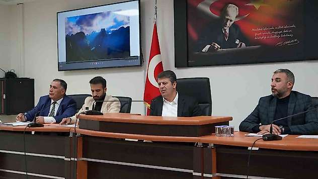 Adıyaman Belediye Meclisi yılın son toplantısını gerçekleştirdi