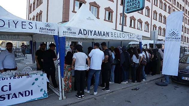 Adıyaman Belediyesi'nden üniversite öğrencilerine ücretsiz ulaşım desteği