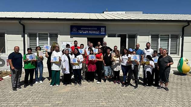 Adıyaman Belediyesi özel gereksinimli öğrencileri başarı belgesi ile ödüllendirdi