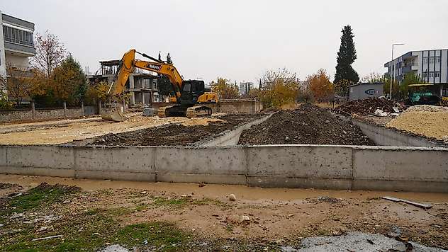 Adıyaman Belediyesi Sümerevler'de gündüz bakım evi inşaatına başladı