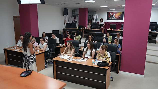 Adıyaman Belediyesi ve AÇEV iş birliğiyle hizmet içi eğitim programı düzenlendi