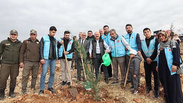 Adıyaman'da 11 Bin Fidan toprakla buluştu