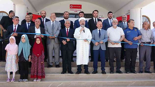 Adıyaman'da deprem sonrası yapılan cami ve Kur'an kurslarının toplu açılışı yapıldı