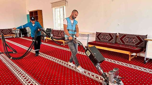 Adıyaman'da ibadethanelerde temizlik çalışması