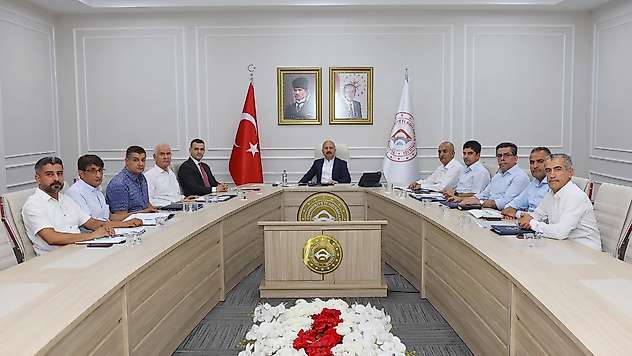Adıyaman'da Kırsal kesime yönelik alt ve üstyapı hizmetleri değerlendirildi
