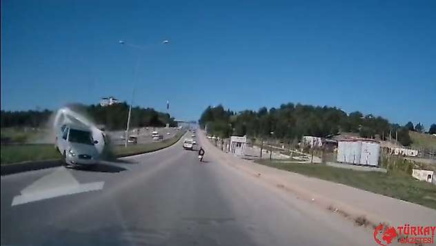Adıyaman'da 'Ölüm Köprüsü' olarak bilinen Eğriçay Köprüsü'nde yine kaza