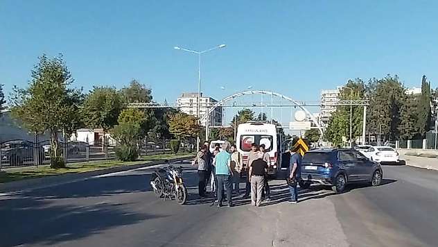 Adıyaman'da otomobil ile motosiklet çarpıştı: 1 yaralı