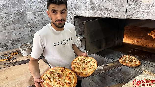 Adıyaman'da Ramazan Pidesine Yoğun İlgi