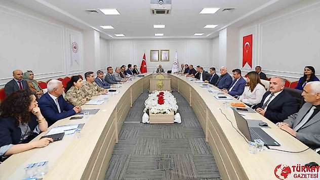 Adıyaman'da şiddetle mücadele toplantısı yapıldı
