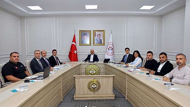 Adıyaman'da Vali Yardımcıları değerlendirme toplantısı gerçekleştirildi