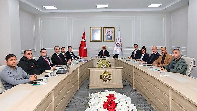 Adıyaman'da Vali Yardımcıları değerlendirme toplantısı yapıldı