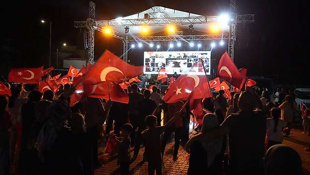 Adıyaman'da Zafer Konseri'ne yoğun ilgi