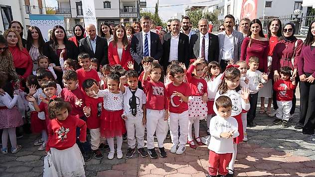 Adıyaman'ın İlk Gündüz Bakımevi'nde Cumhuriyet coşkusu