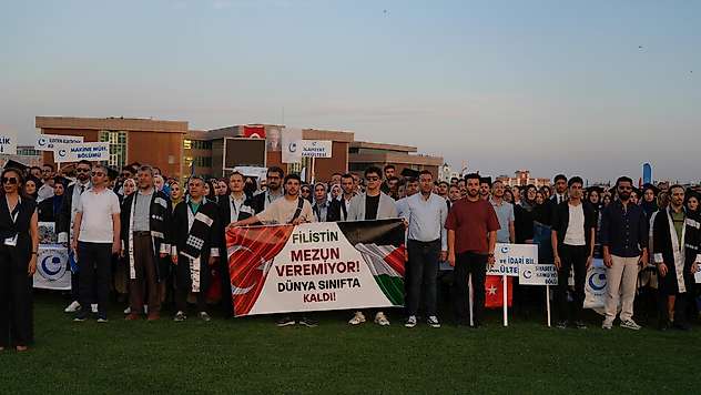 Adıyaman Üniversitesinde Mezuniyet Coşkusu Yaşandı