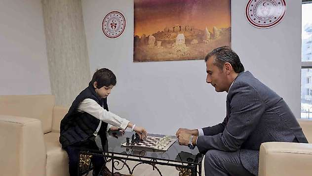Adıyamanlı santranç sporcusu milli takıma seçildi