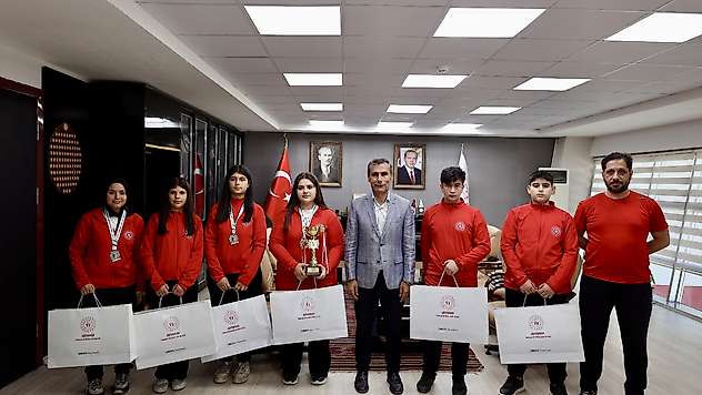 Adıyamanlı sporculardan atıcılıkta Türkiye dereceleri