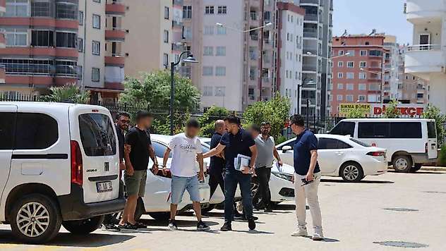 Adliye önündeki silahlı kavganın 4 şüphelisi serbest bırakıldı